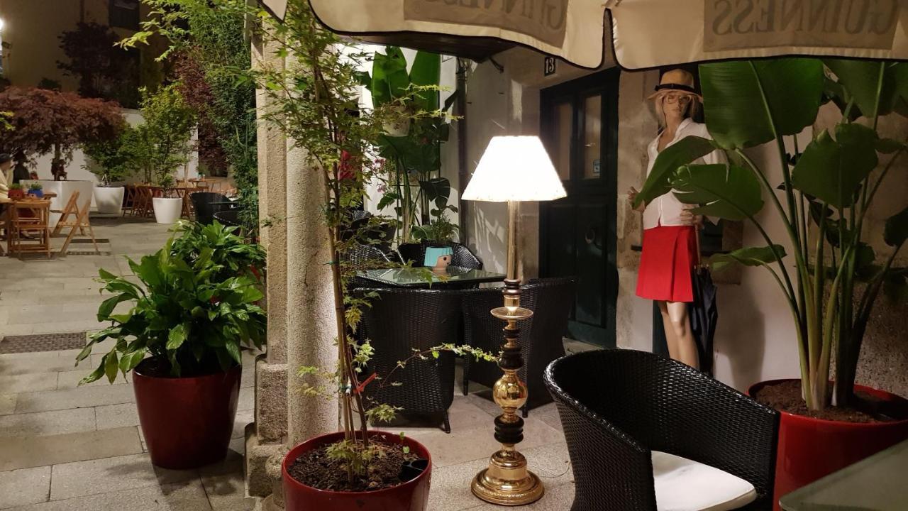 Hotel Monumento Pazo De Orban Lugo Bagian luar foto