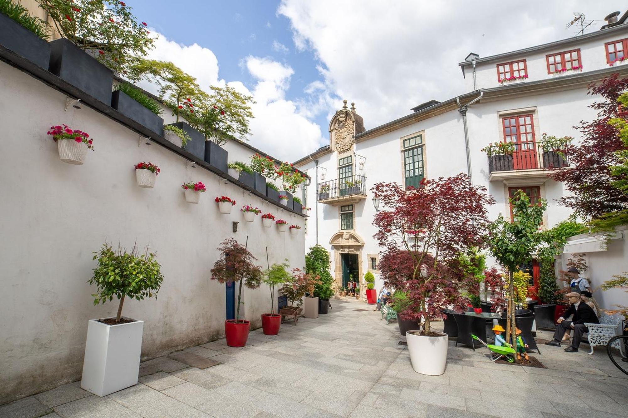 Hotel Monumento Pazo De Orban Lugo Bagian luar foto