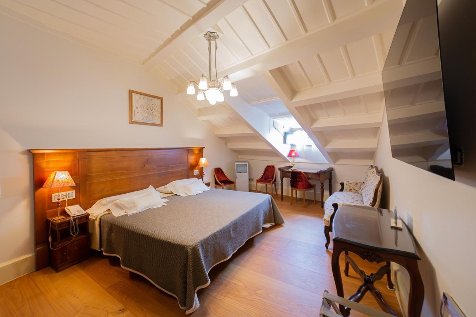Hotel Monumento Pazo De Orban Lugo Ruang foto