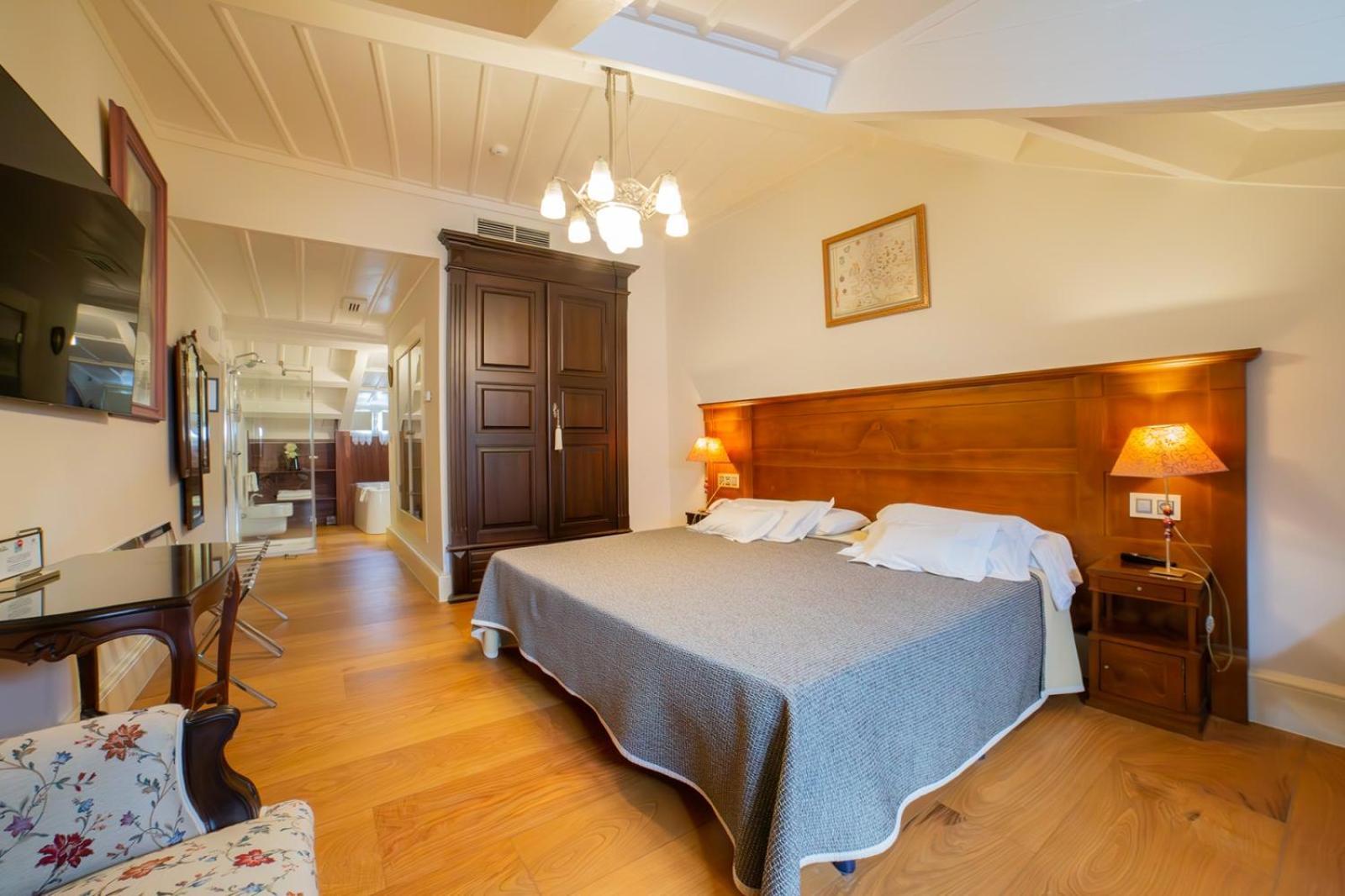 Hotel Monumento Pazo De Orban Lugo Ruang foto