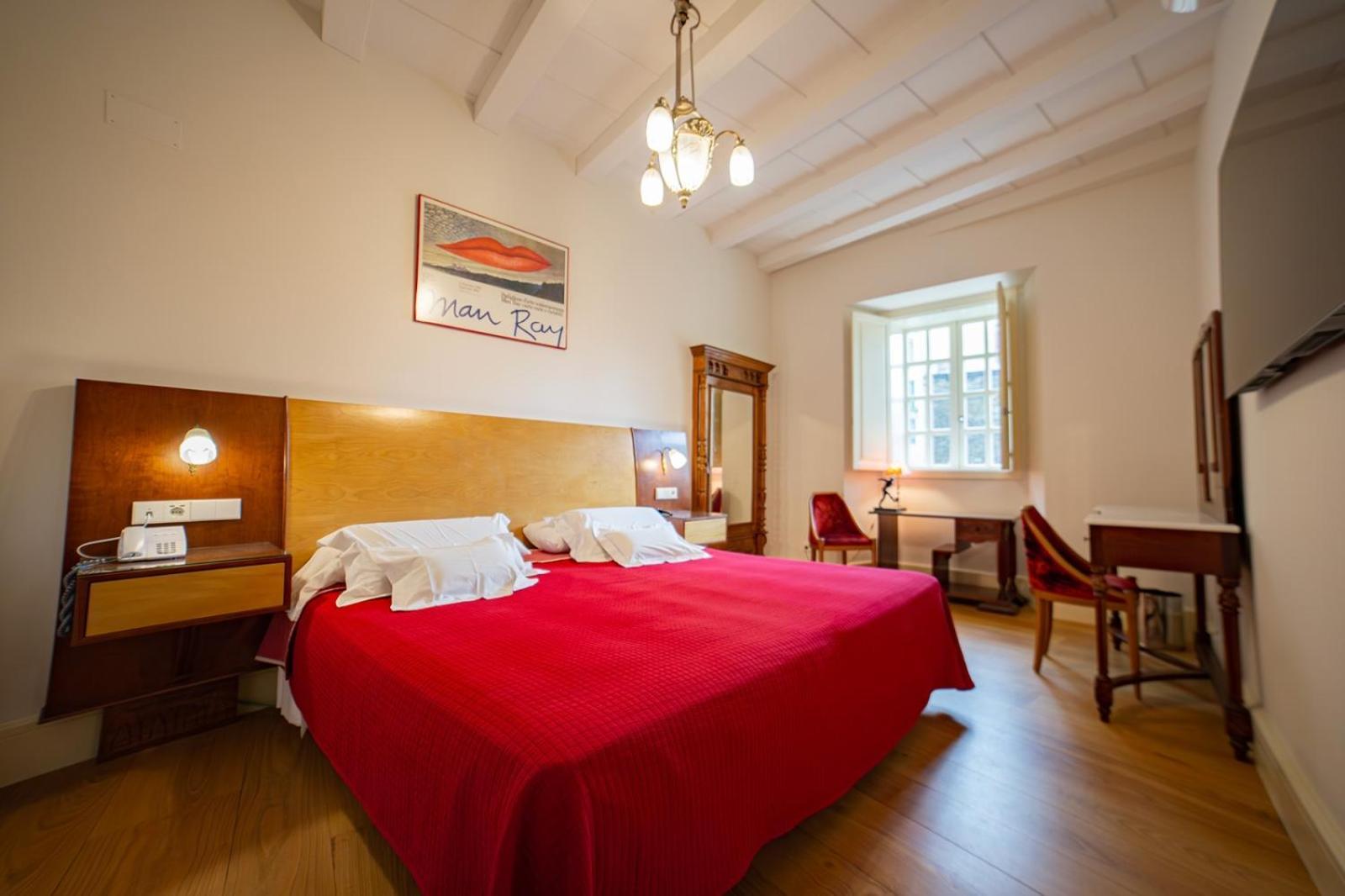 Hotel Monumento Pazo De Orban Lugo Ruang foto