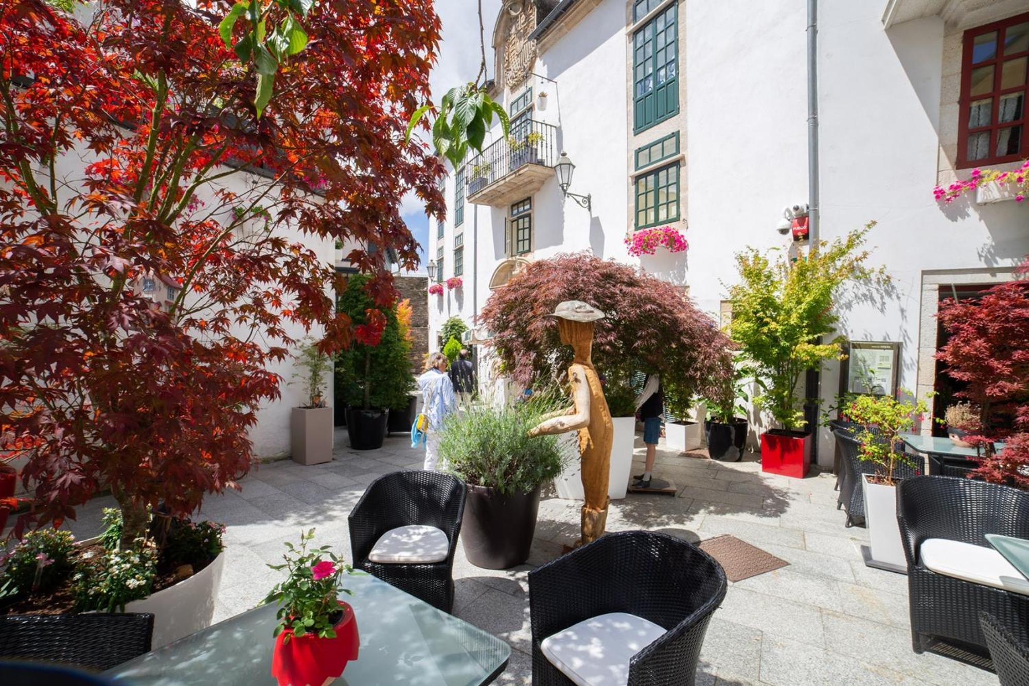 Hotel Monumento Pazo De Orban Lugo Bagian luar foto
