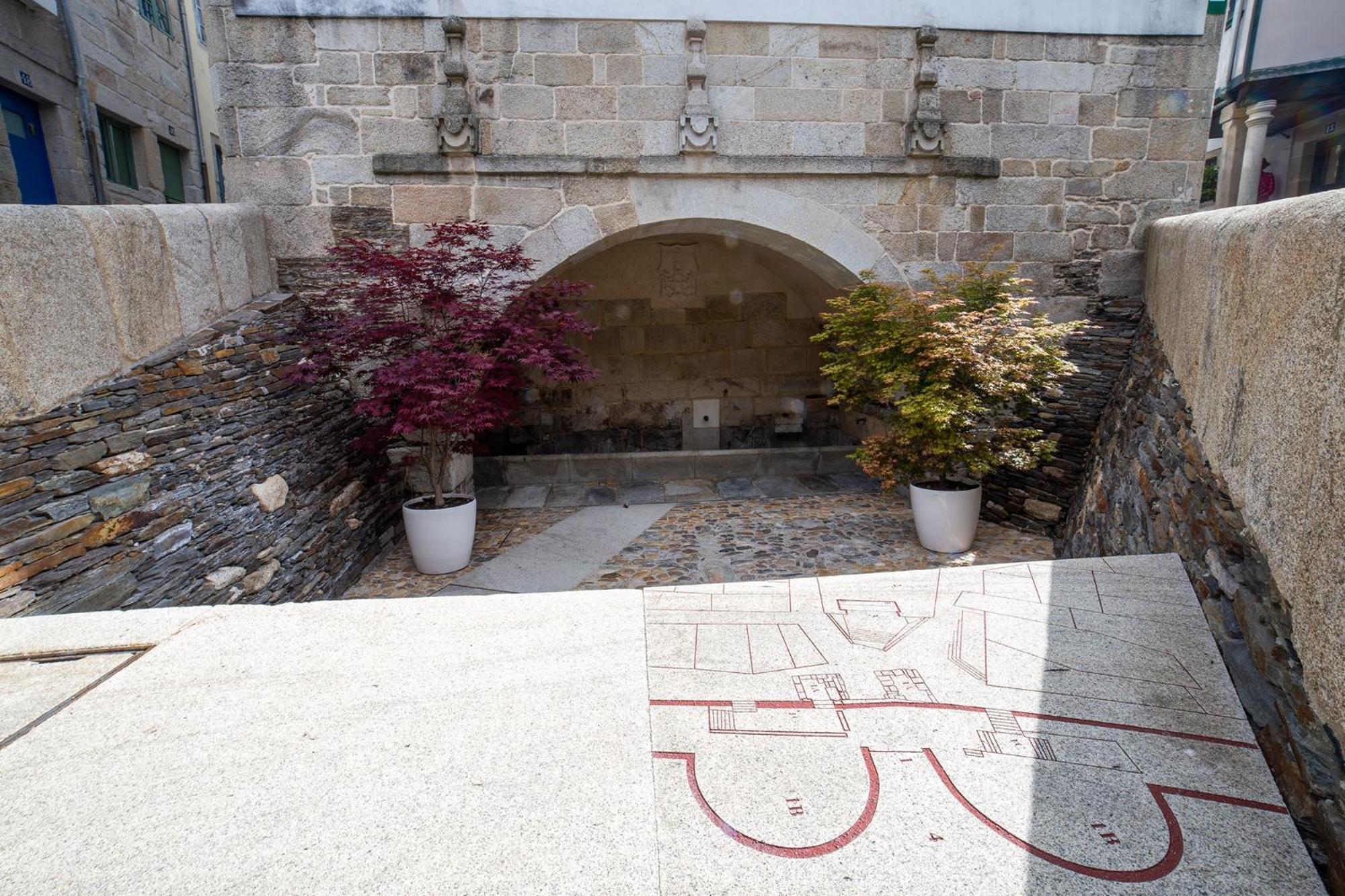 Hotel Monumento Pazo De Orban Lugo Bagian luar foto